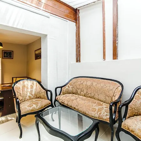 Σπίτι διακοπών Historical Duplex With Patio In Beyoglu *