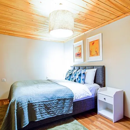 Historical Duplex With Patio In Beyoglu *